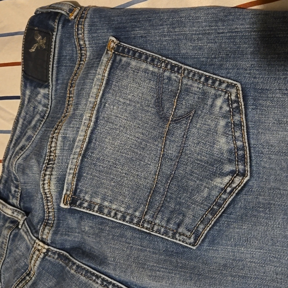 American Eagle Straight Crop Capri size 12 Regular